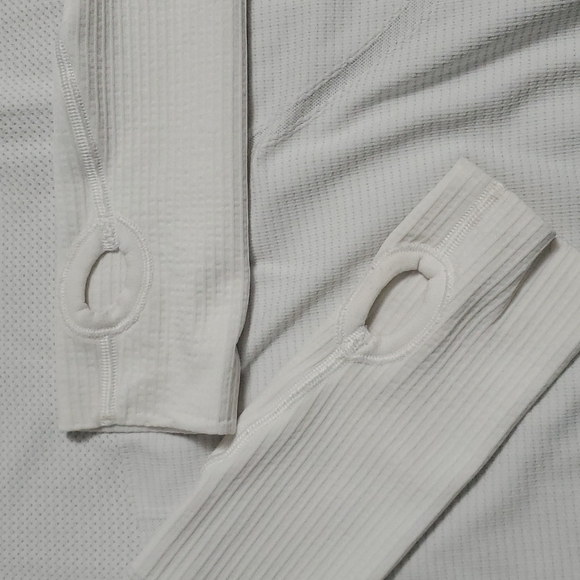 White long sleeve top. - Picture 2 of 3